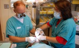 dentist-1025338_1280-pixabay